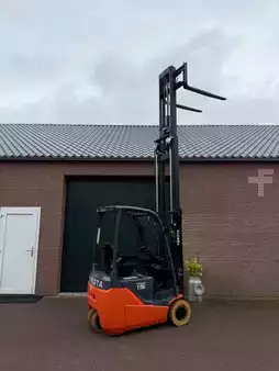 3-wiel elektrische heftrucks 2018  Toyota 8FBE15T (1)
