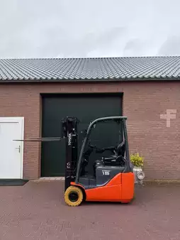 3-wiel elektrische heftrucks 2018  Toyota 8FBE15T (2)
