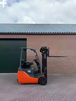 Sähkö - 3 pyör 2019  Toyota 8FBE15T (5)