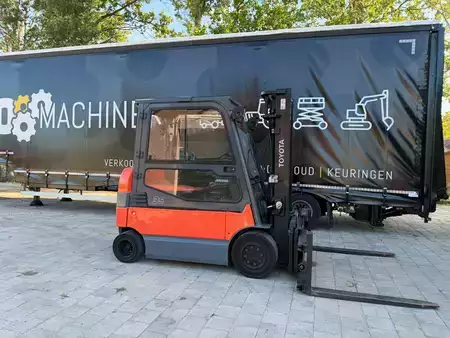 4-wiel elektrische heftrucks 2013  Toyota 7FBMF35 (3)