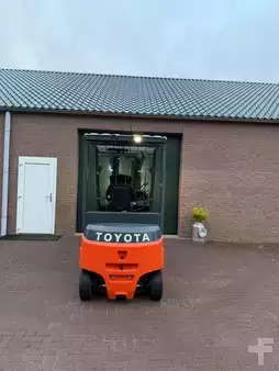 4-wiel elektrische heftrucks 2021  Toyota 8FBMT30 (6)