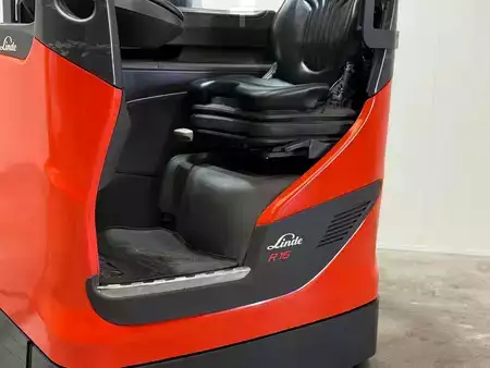 Reachtrucks 2020  Linde R16 2020 triplex Freelift sideshift camera (5)