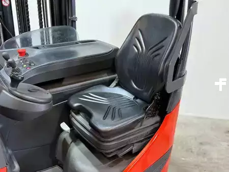 Reachtrucks 2020  Linde R16 2020 triplex Freelift sideshift camera (6)