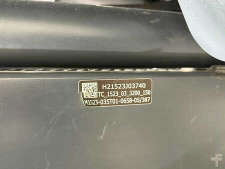 Dieseltrukki 2018  Linde E25 Vorkversteller Triplex 6,5M Sideshift Freelift lage urenstand (14)