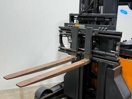 Reach Truck 2018  Linde R20 Triplex 6,3M vorkversteller 2018 (5)