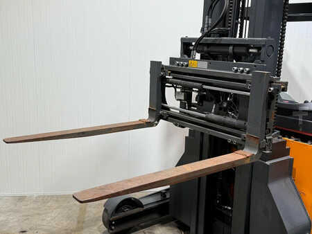 Reach Truck 2018  Linde R20 Triplex 6,3M vorkversteller 2018 (6)