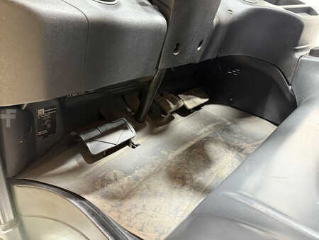 Elektro čtyřkolový VZV 2022  Linde E45 4x ventiel BJ2022 hoge cabine nette truck! (14)