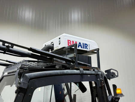 Elektromos 4 kerekű 2017  Linde E40-600 [[accu 77%]] Cabine Vorkversteller Sideshift Airco overdruk (7)