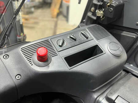 Dízel targoncák 2013  Linde E40-600 [[Accu 2022]]Super nette staat! Vorkversteller (10)