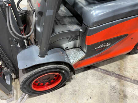 Dízel targoncák 2013  Linde E40-600 [[Accu 2022]]Super nette staat! Vorkversteller (11)