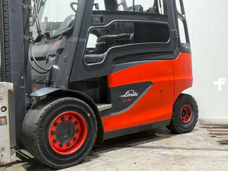 Dízel targoncák 2013  Linde E40-600 [[Accu 2022]]Super nette staat! Vorkversteller (4)