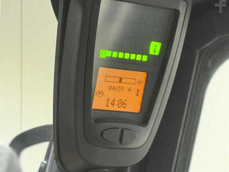 Dízel targoncák 2013  Linde E40-600 [[Accu 2022]]Super nette staat! Vorkversteller (9)