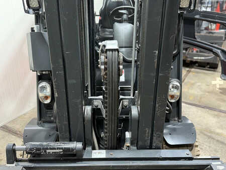 Elektromos 4 kerekű 2019  Linde E40-600 3500UUR [ACCU 2023]Triplex Vorkversteller cabine Sideshift Freelift (8)