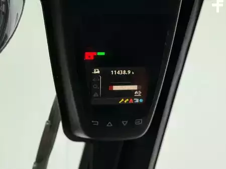 Dízel targoncák 2022  Linde H70D Triplex Vorkversteller Sideshift Nieuwe banden [[BJ2022]] (16)