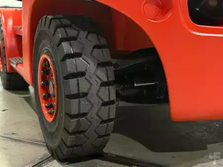 Dízel targoncák 2022  Linde H70D Triplex Vorkversteller Sideshift Nieuwe banden [[BJ2022]] (18)