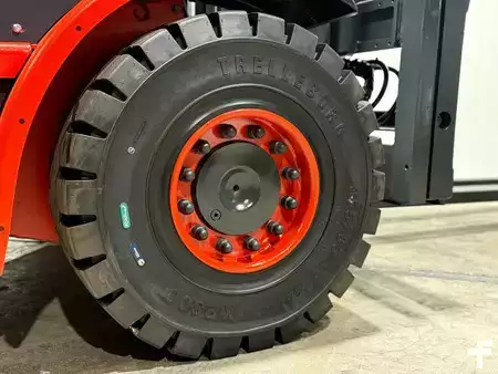 Dízel targoncák 2022  Linde H70D Triplex Vorkversteller Sideshift Nieuwe banden [[BJ2022]] (27)