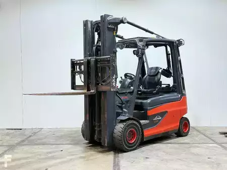 Dízel targoncák 2015  Linde E25 L 3854UUR!! Triplex vorkversteller sideshift (1)