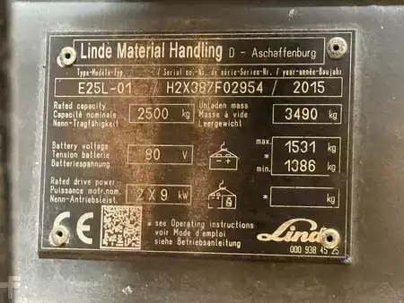 Dízel targoncák 2015  Linde E25 L 3854UUR!! Triplex vorkversteller sideshift (14)