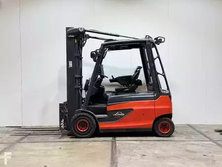 Dízel targoncák 2015  Linde E25 L 3854UUR!! Triplex vorkversteller sideshift (2)