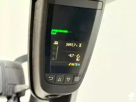 Elektromos 4 kerekű 2021  Linde E25-600 2021! 3000UUR! Triplex Vorkversteller Sideshift Nette machine! (11)