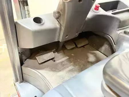 Elektromos 4 kerekű 2021  Linde E25-600 2021! 3000UUR! Triplex Vorkversteller Sideshift Nette machine! (13)