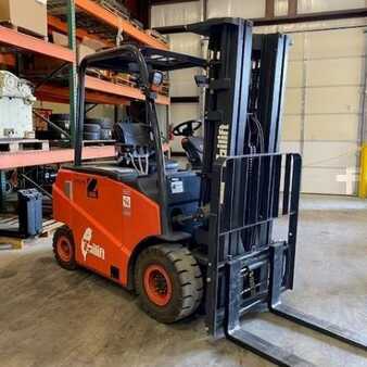 4 Wheels Tailift ZFB25P