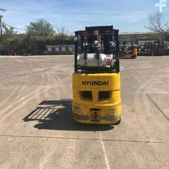 Propane Forklifts 2015  Hyundai 30LC-7A (2)