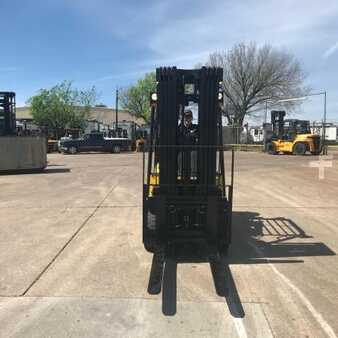 Propane Forklifts 2015  Hyundai 30LC-7A (3)