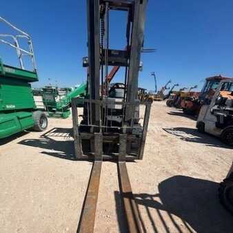 Diesel Forklifts 2011  TCM FD45T2 (4)