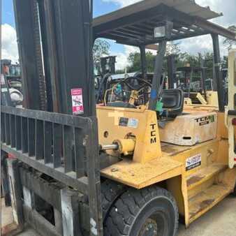 Diesel Forklifts - TCM FD70-2 (1)