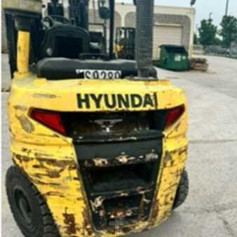 Diesel Forklifts 2017  Hyundai 40D-9 (4)