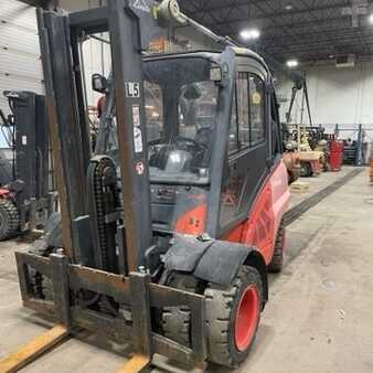 Propane Forklifts 2011  Linde H40T (1)