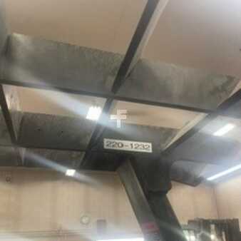 Montacargas de Pasillo Angosto 2020  Raymond 425-C35TT (1)