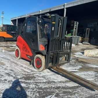 Propane Forklifts 2019  Linde H40T (1)