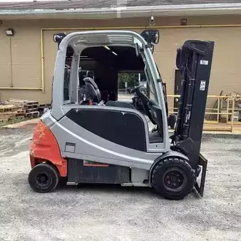Montacargas Eléctrico (4 ruedas) 2019  Linde RX60-35 (1)