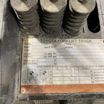 Diesel Forklifts 2012  Toyota 8FGU25 (4)