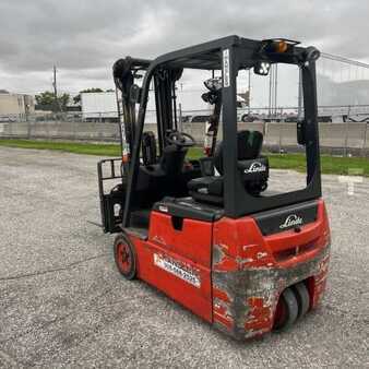 4 Wheels - Linde E20 (2)