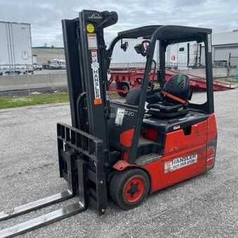 4 Wheels - Linde E20 (4)