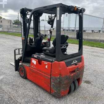 4 Wheels - Linde E20 (4)