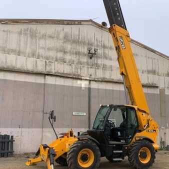 Manipulador fijo 2022  JCB 508-66TC (2)