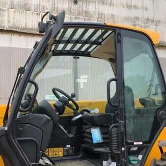 Manipulador fijo 2022  JCB 508-66TC (6)