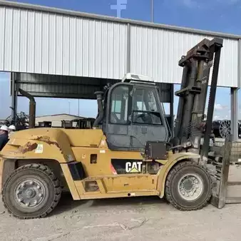 Diesel Forklifts 2011  CAT Lift Trucks P36000 (1)