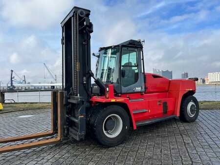 Diesel gaffeltruck 2017  Kalmar DCG160-12 (1)