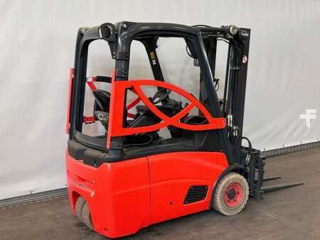 Chariots électriques à 3 roues 2013 Linde E16 C - 01 (2)