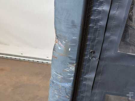 Chariots électriques à 3 roues 2012 Linde E14 - 01 (4)