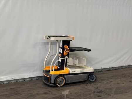 Préparateurs de commande verticaux 2018 Crown WAV60-118 (2)