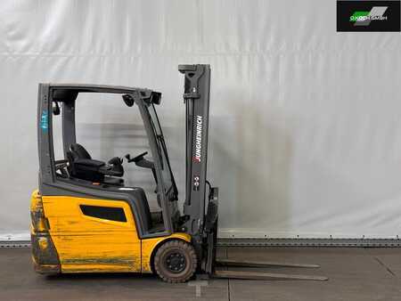 Chariots électriques à 3 roues 2018 Jungheinrich EFG 216 K (1)