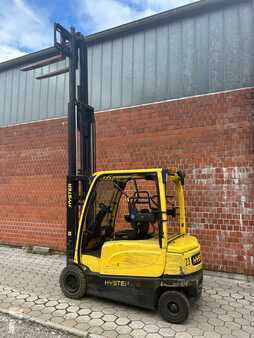 Elektro čtyřkolový VZV 2017  Hyster J3.0XN (10)