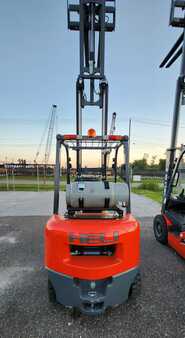 LPG Forklifts 2023  Heli CPYD25-M1H (4)