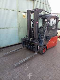 Carrelli elettrici 3 ruote 2008  Linde  E 18 L (2)